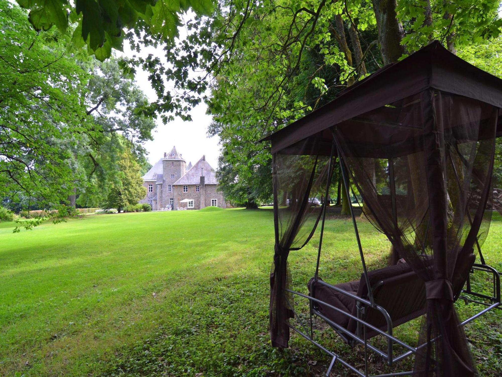 Delightful Castle In Bastogne With Bubble Bath Villa Ngoại thất bức ảnh
